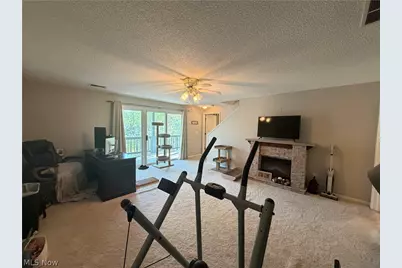 4648 Oak Point Road, Lorain, OH 44053 - Photo 25