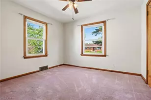 2953 Gibbs Ave NE, Canton, OH 44714 - Photo 11