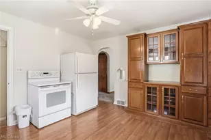 2953 Gibbs Ave NE, Canton, OH 44714 - Photo 7