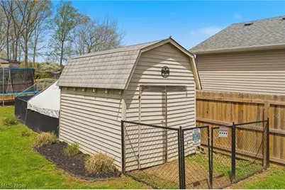 11351 Wilhurst Avenue NE, Hartville, OH 44632 - Photo 5
