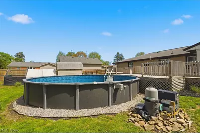11351 Wilhurst Avenue NE, Hartville, OH 44632 - Photo 7