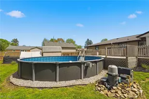 11351 Wilhurst Ave NE, Hartville, OH 44632 - Photo 7