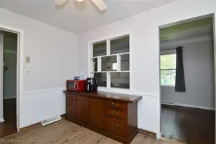 1098 Homestead Rd, South Euclid, OH 44121 - Photo 11