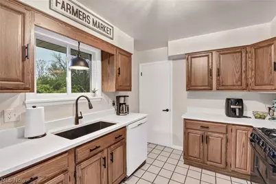 2822 Joseph Parkway, Brunswick, OH 44212 - Photo 21