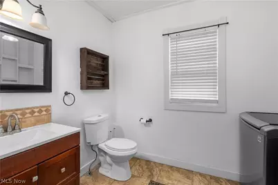 1407 Stewart Avenue, Cambridge, OH 43725 - Photo 11