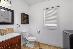 1407 Stewart Ave, Cambridge, OH 43725 - Photo 11