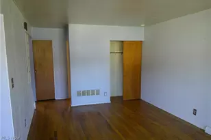 1168 Jeanie J Ave, Akron, OH 44310 - Photo 3