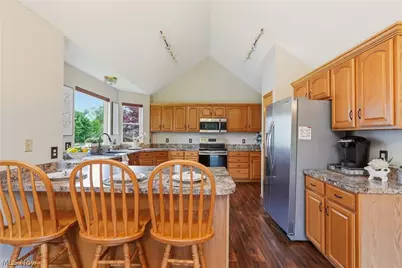 859 Kings Cross Drive, Wadsworth, OH 44281 - Photo 15