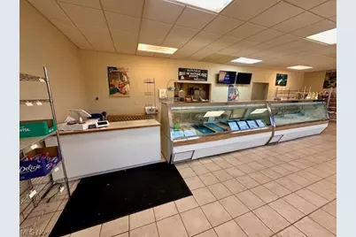 34900 Lake Shore Boulevard, Eastlake, OH 44095 - Photo 27