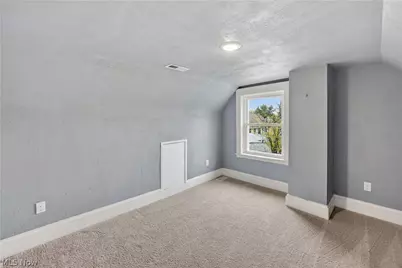 1617 Larchmont Avenue, Oakwood, OH 44107 - Photo 45
