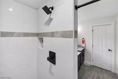 1617 Larchmont Avenue, Oakwood, OH 44107 - Photo 27