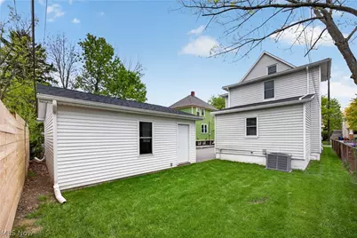1617 Larchmont Avenue, Oakwood, OH 44107 - Photo 49