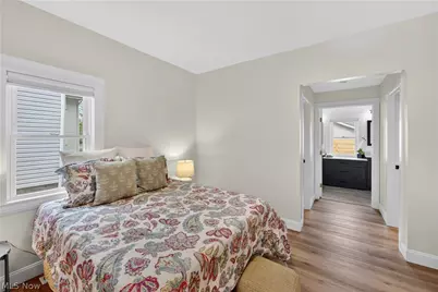 1617 Larchmont Avenue, Oakwood, OH 44107 - Photo 23