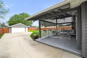 1178 Golden Gate Blvd, Mayfield Heights, OH 44124 - Photo 33