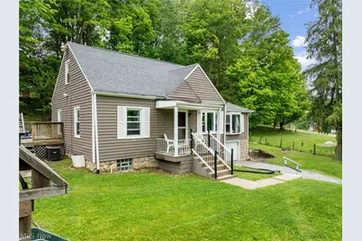 54321 Colerain Pike, Martins Ferry, OH 43935 - Photo 3