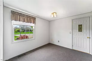 6163 Westington Dr, Canfield, OH 44406 - Photo 19