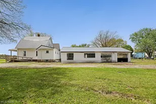 215 E Pennsylvania Ave, Sebring, OH 44672 - Photo 29