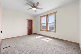 215 E Pennsylvania Ave, Sebring, OH 44672 - Photo 19