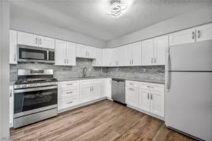 4183 Columbia Rd, North Olmsted, OH 44070 - Photo 17