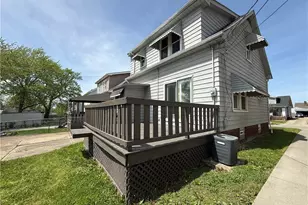 9612 Park Heights Ave, Garfield Heights, OH 44125 - Photo 37