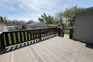 9612 Park Heights Ave, Garfield Heights, OH 44125 - Photo 33