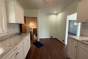 9612 Park Heights Ave, Garfield Heights, OH 44125 - Photo 11