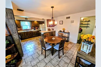 108 Theresa Drive, Weirton, WV 26062 - Photo 7