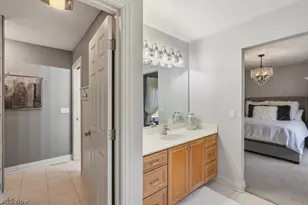 7312 Stockwood Dr, Solon, OH 44139 - Photo 33
