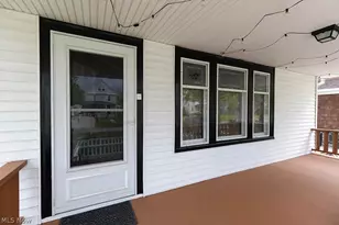 144 Cornell Ave, Elyria, OH 44035 - Photo 9
