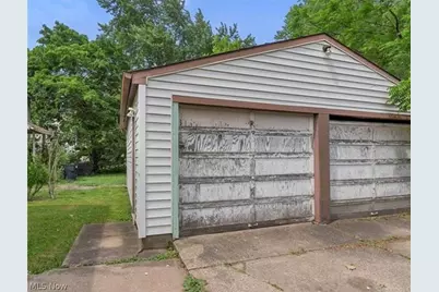 404 York Avenue NW, Warren, OH 44485 - Photo 13