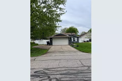 5825 Olive Avenue, North Ridgeville, OH 44039 - Photo 1