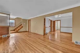 4082 Bexley Blvd, Loveland, OH 44121 - Photo 5