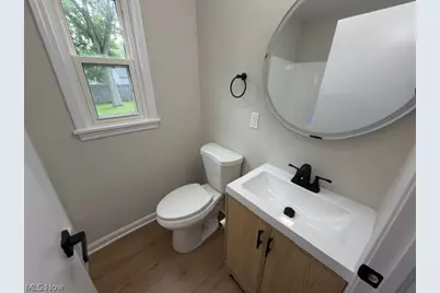 5651 Porter Road, North Olmsted, OH 44070 - Photo 15