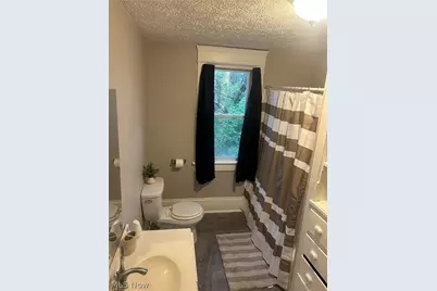 679 Wooster Road W, Barberton, OH 44203 - Photo 27