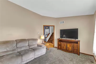 4089 Westlake Road, Cortland, OH 44410 - Photo 9
