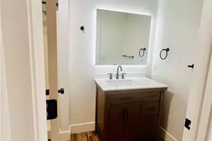 675 Jefferson Ave, Cambridge, OH 43725 - Photo 7