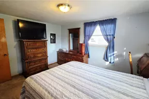 162 Orange Dr, Williamstown, WV 26187 - Photo 13