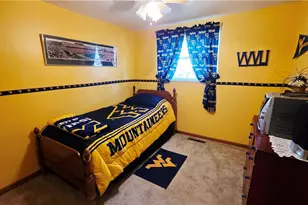 162 Orange Dr, Williamstown, WV 26187 - Photo 17