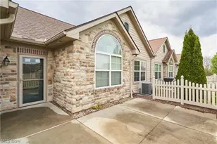 1915 Woods Dr, Streetsboro, OH 44241 - Photo 3