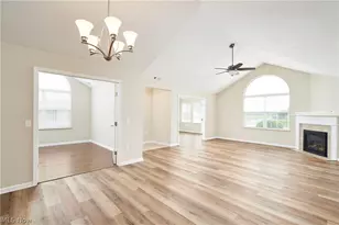 1915 Woods Dr, Streetsboro, OH 44241 - Photo 9