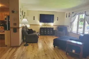 25 Oak Dr, Dillonvale, OH 43917 - Photo 9
