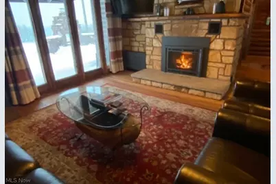 1104 Lake Road, Conneaut, OH 44030 - Photo 9