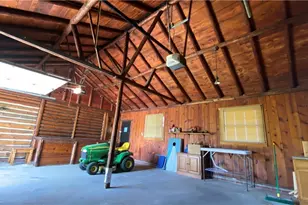 1104 Lake Rd, Conneaut, OH 44030 - Photo 29