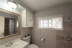 1640 Wiltshire Rd, Akron, OH 44313 - Photo 19