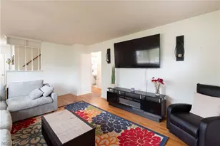 1640 Wiltshire Rd, Akron, OH 44313 - Photo 5
