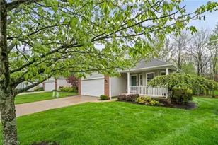 2495 Winesap Dr, Grandview Heights, OH 44147 - Photo 3