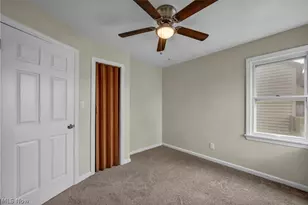 5234 Henry St, Maple Heights, OH 44137 - Photo 21