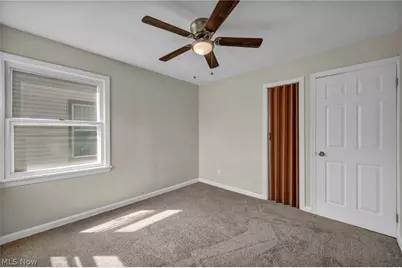 5234 Henry Street, Maple Heights, OH 44137 - Photo 19