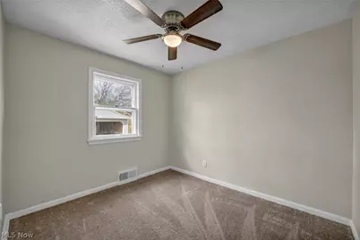 5234 Henry Street, Maple Heights, OH 44137 - Photo 23