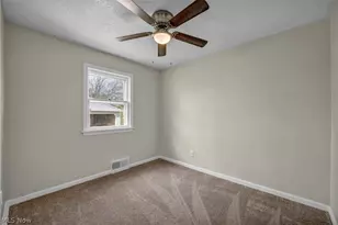 5234 Henry St, Maple Heights, OH 44137 - Photo 23